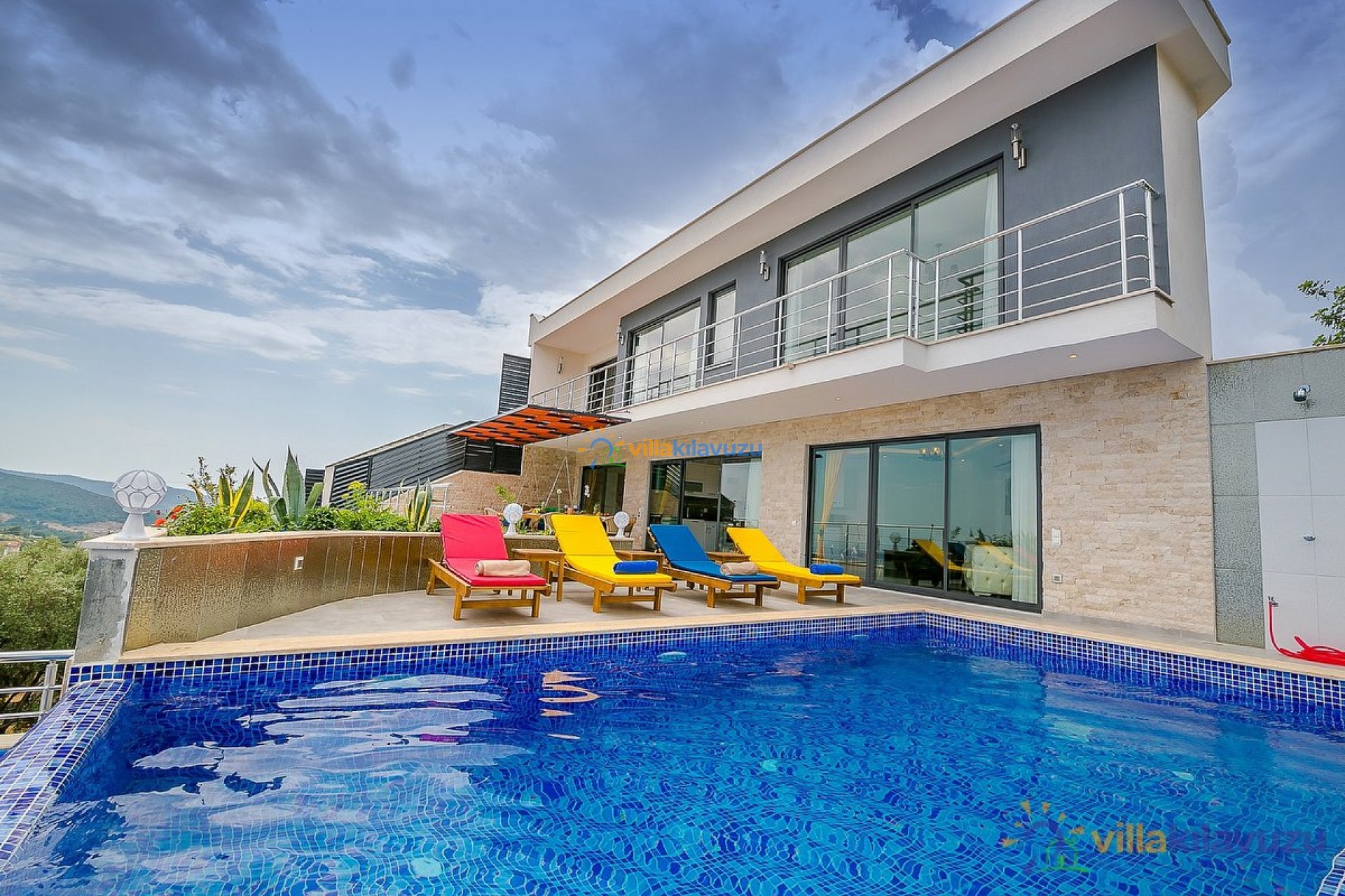kalkan-kiralik-deniz-manzarali-muhafazakar-villa-nature-(19)_691.jpg