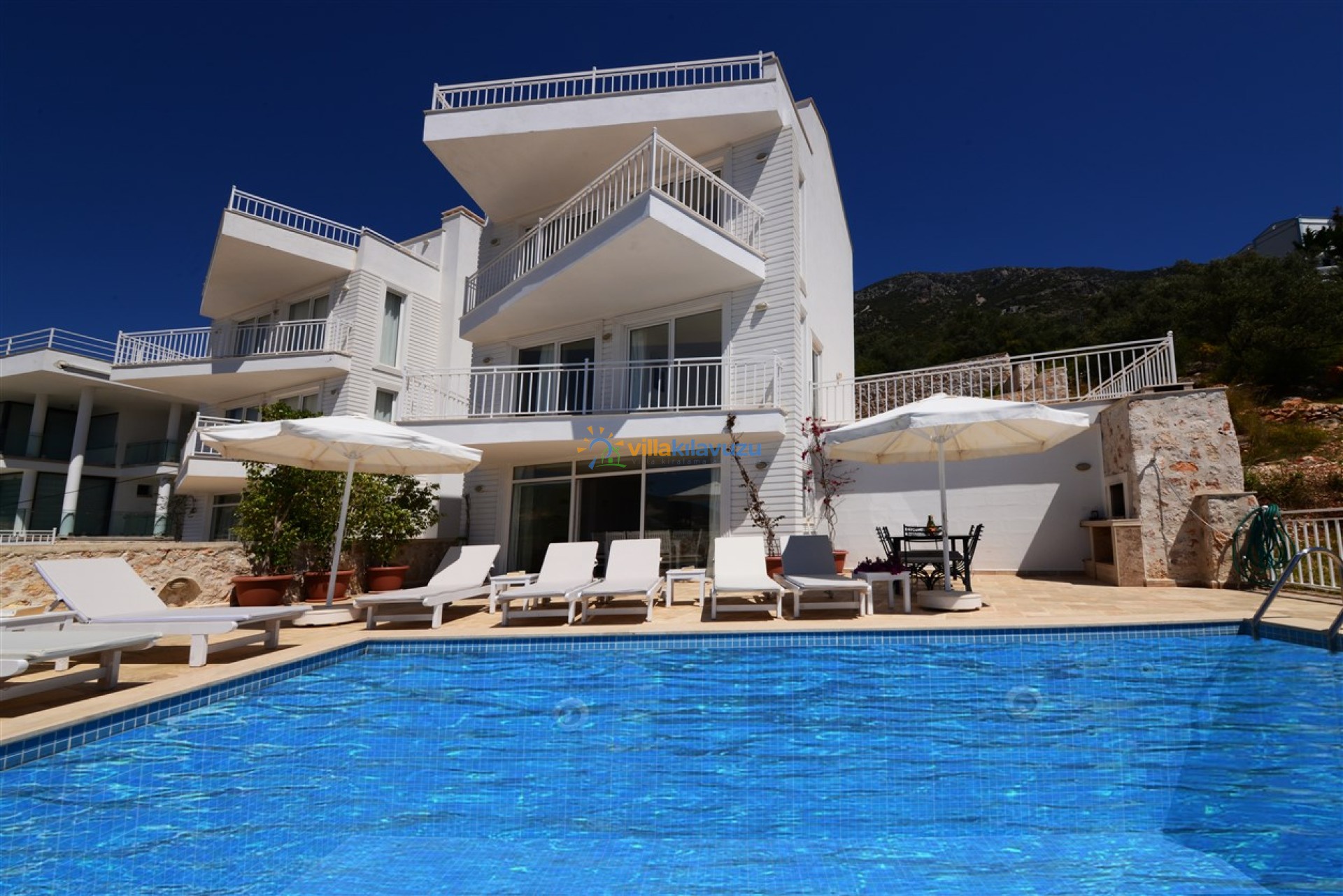 Villa Artar