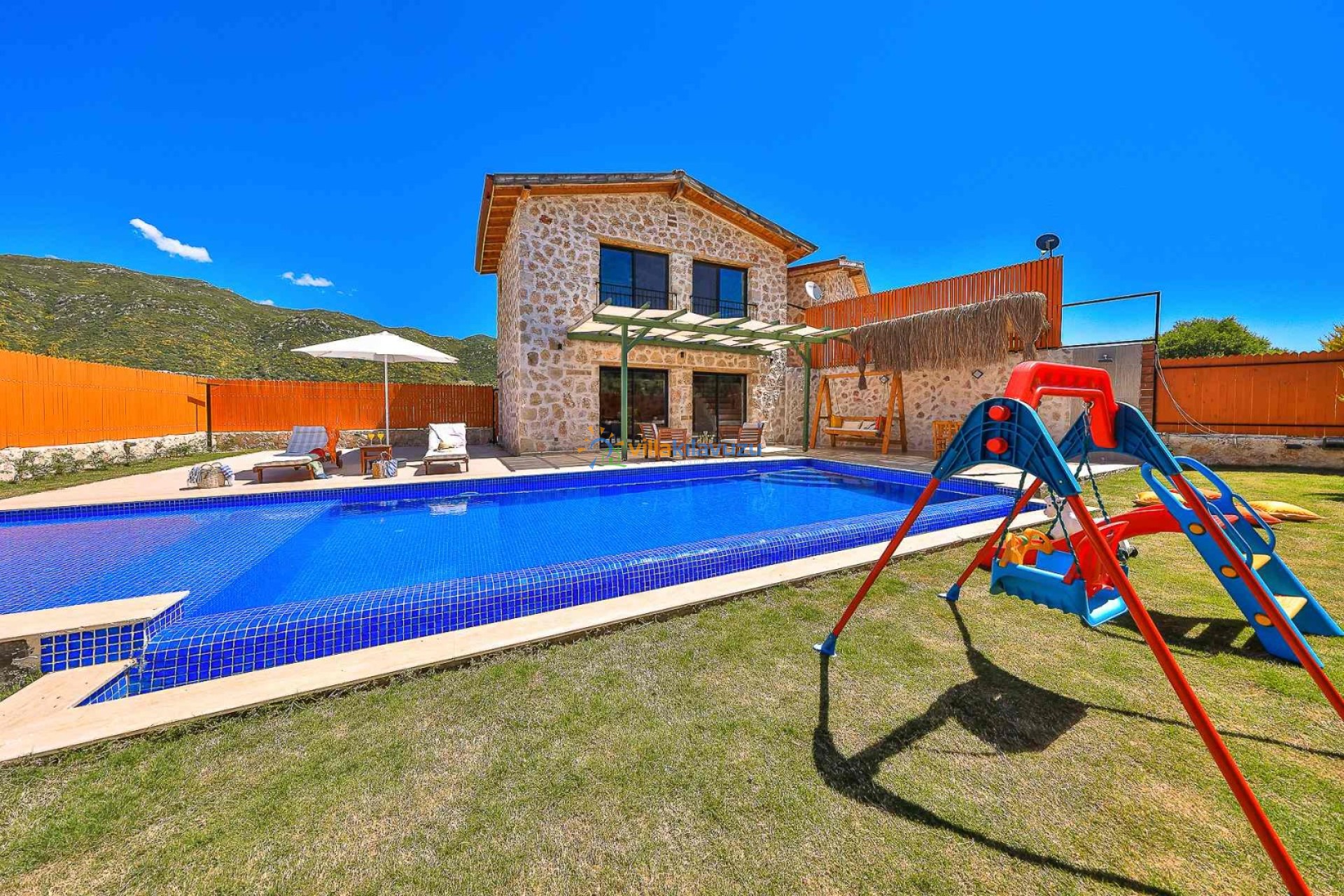 Villa Bonus 2