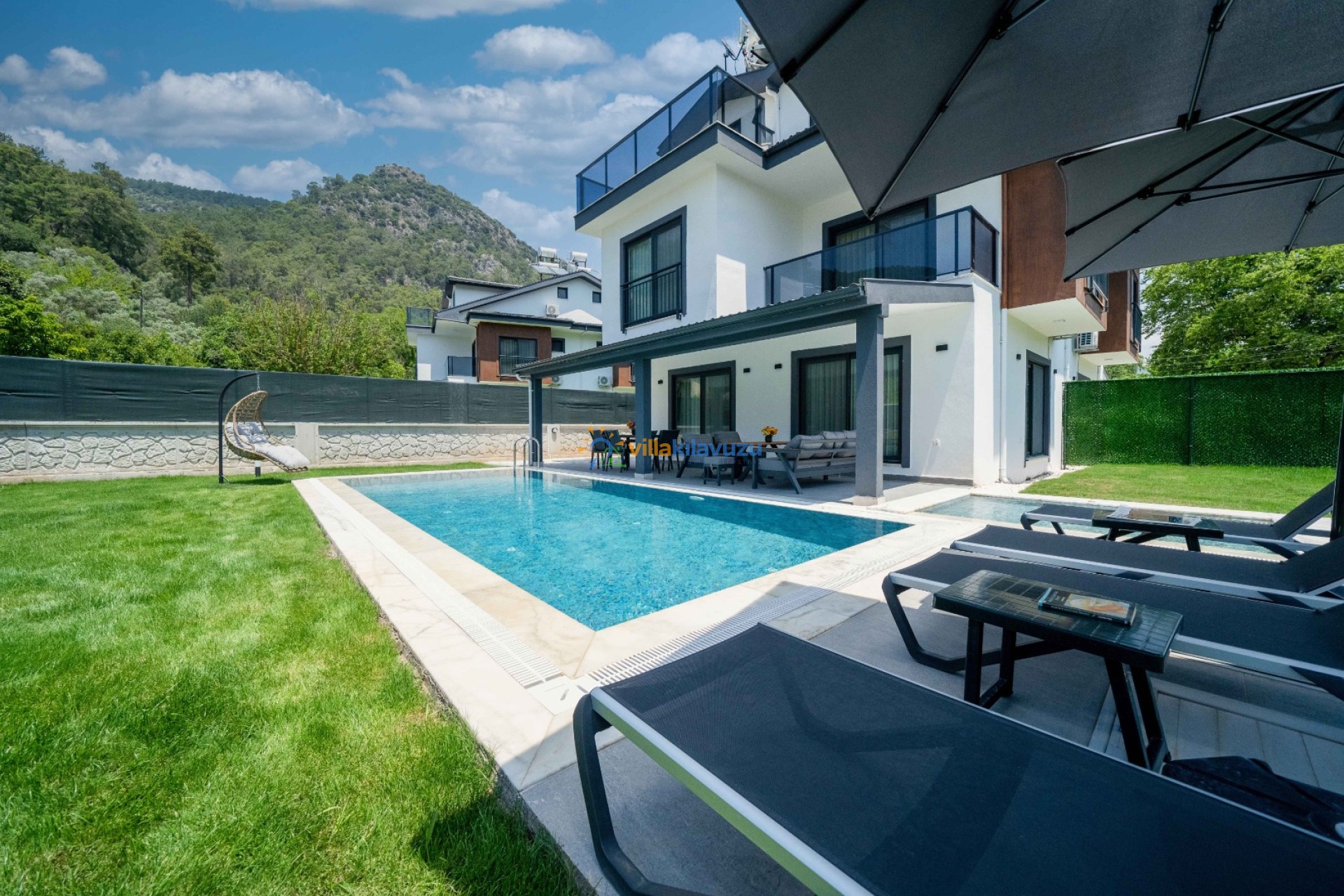 villakilavuzu-kiralik-villa-egem-adacayi-27_91.jpg