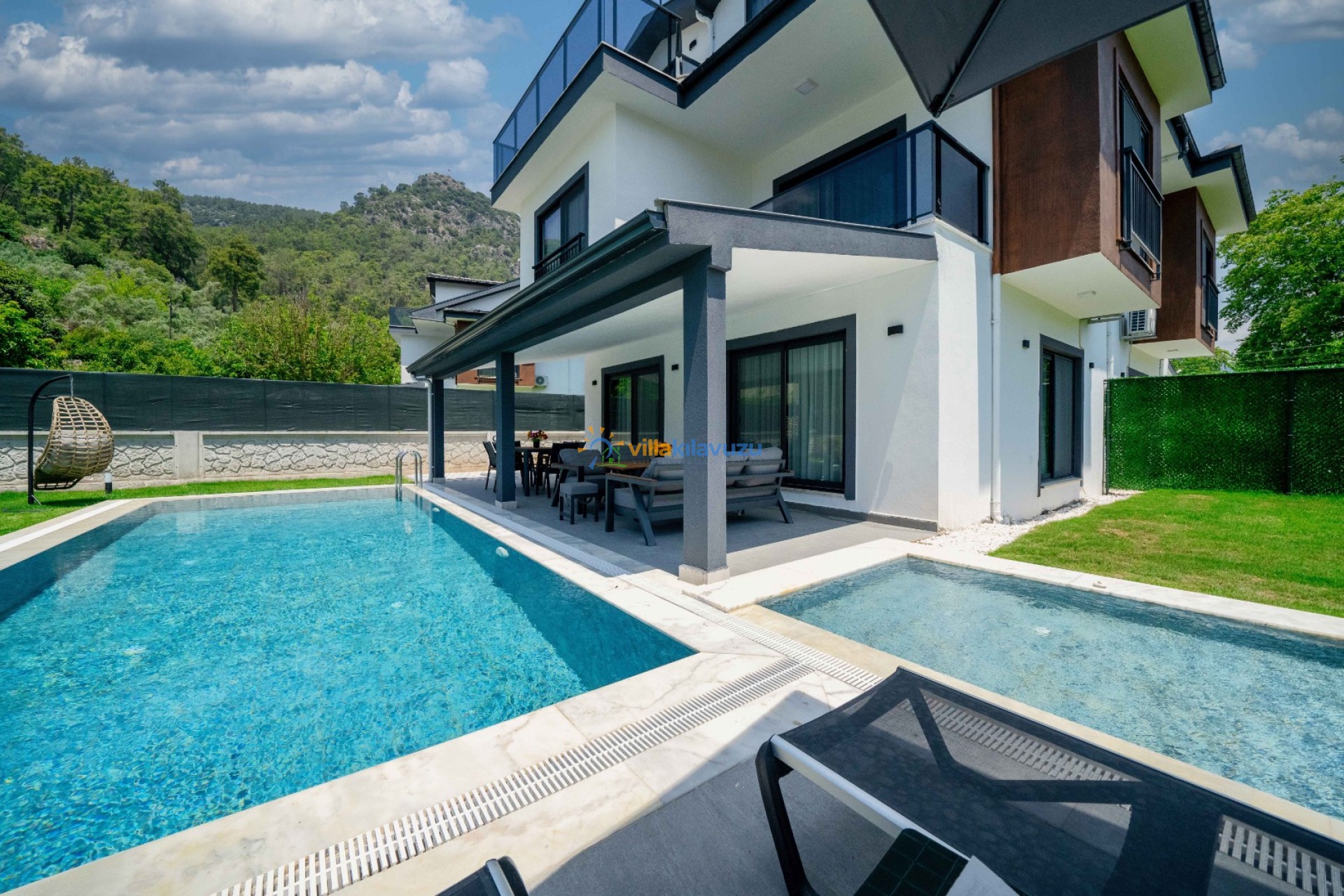 villakilavuzu-kiralik-villa-egem-adacayi-28_145.jpg