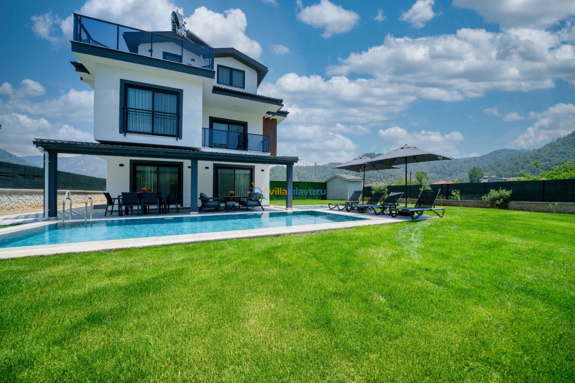 villakilavuzu-kiralik-villa-egem-limon-37_175.jpg