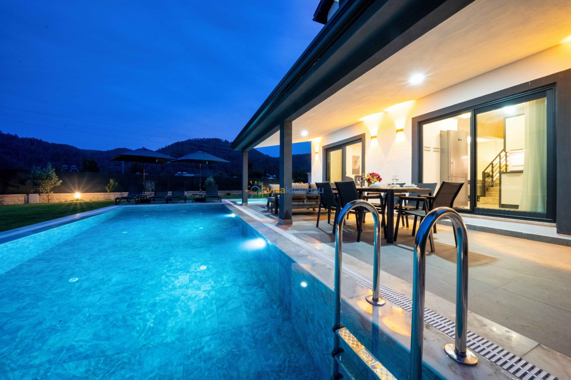 villakilavuzu-kiralik-villa-egem-zeytin-46_235.jpg