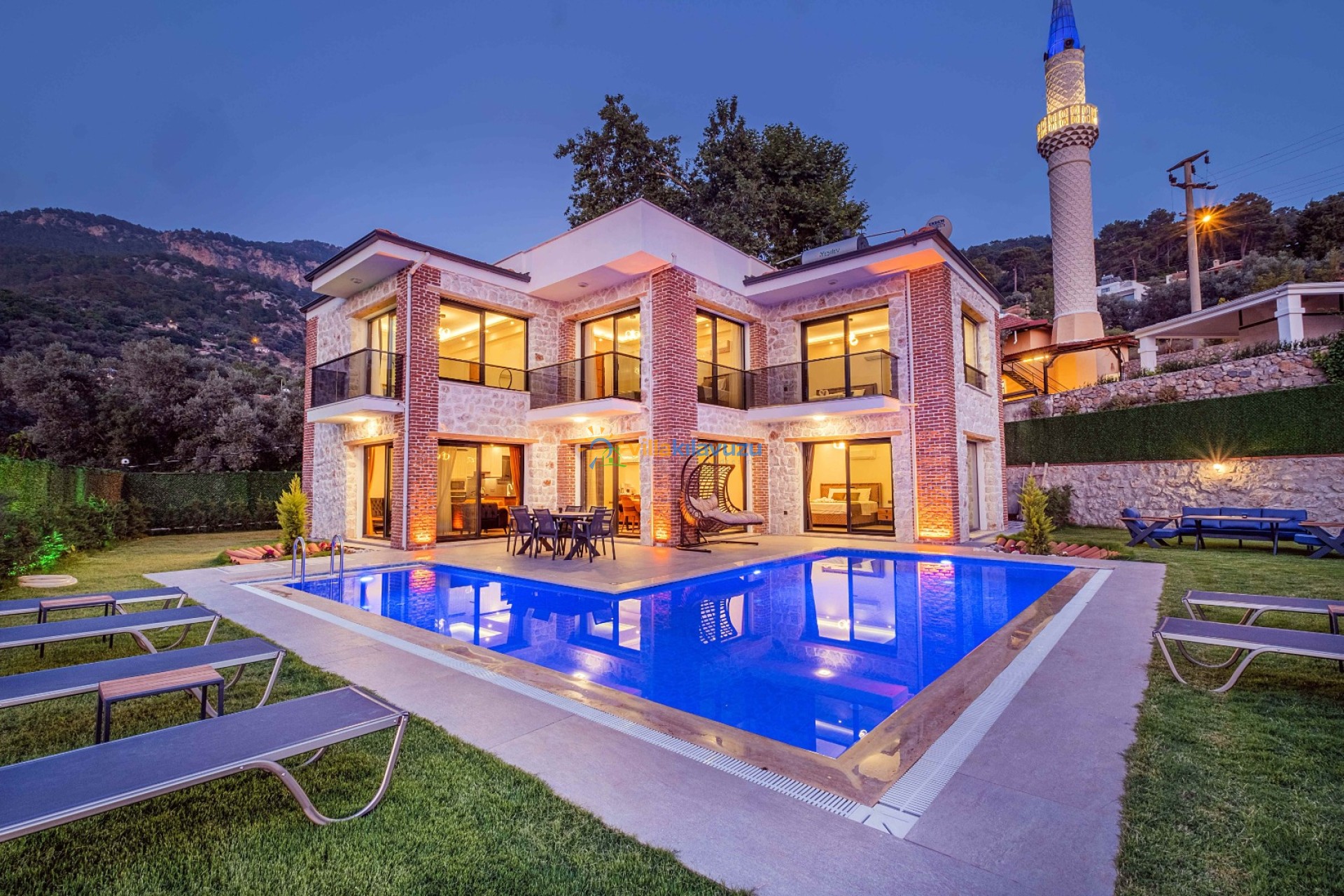 villakilavuzu-kiralik-villa-esma-sultan-51_156.jpg