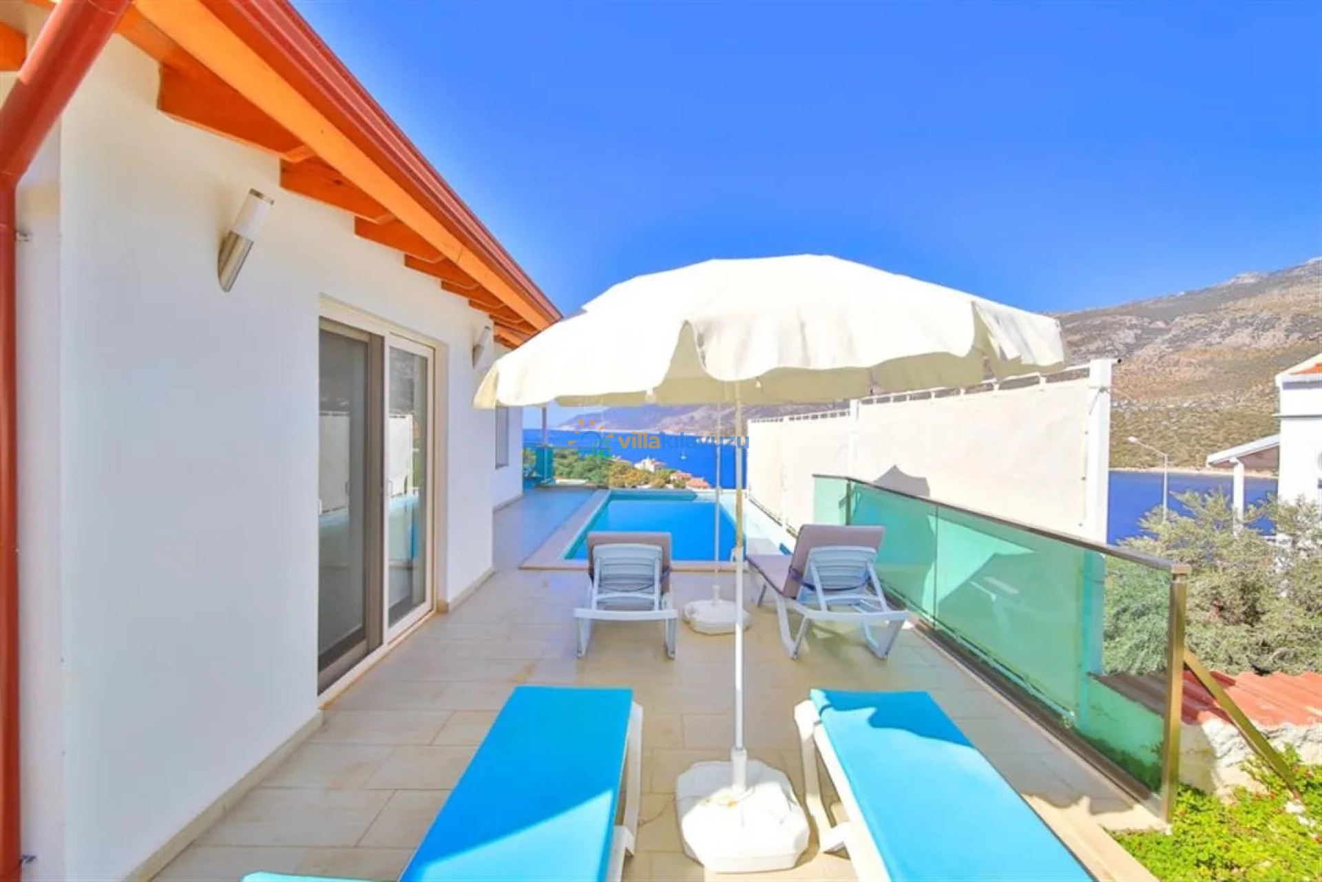villakilavuzu-kiralik-villa-james-2-1_972.jpeg