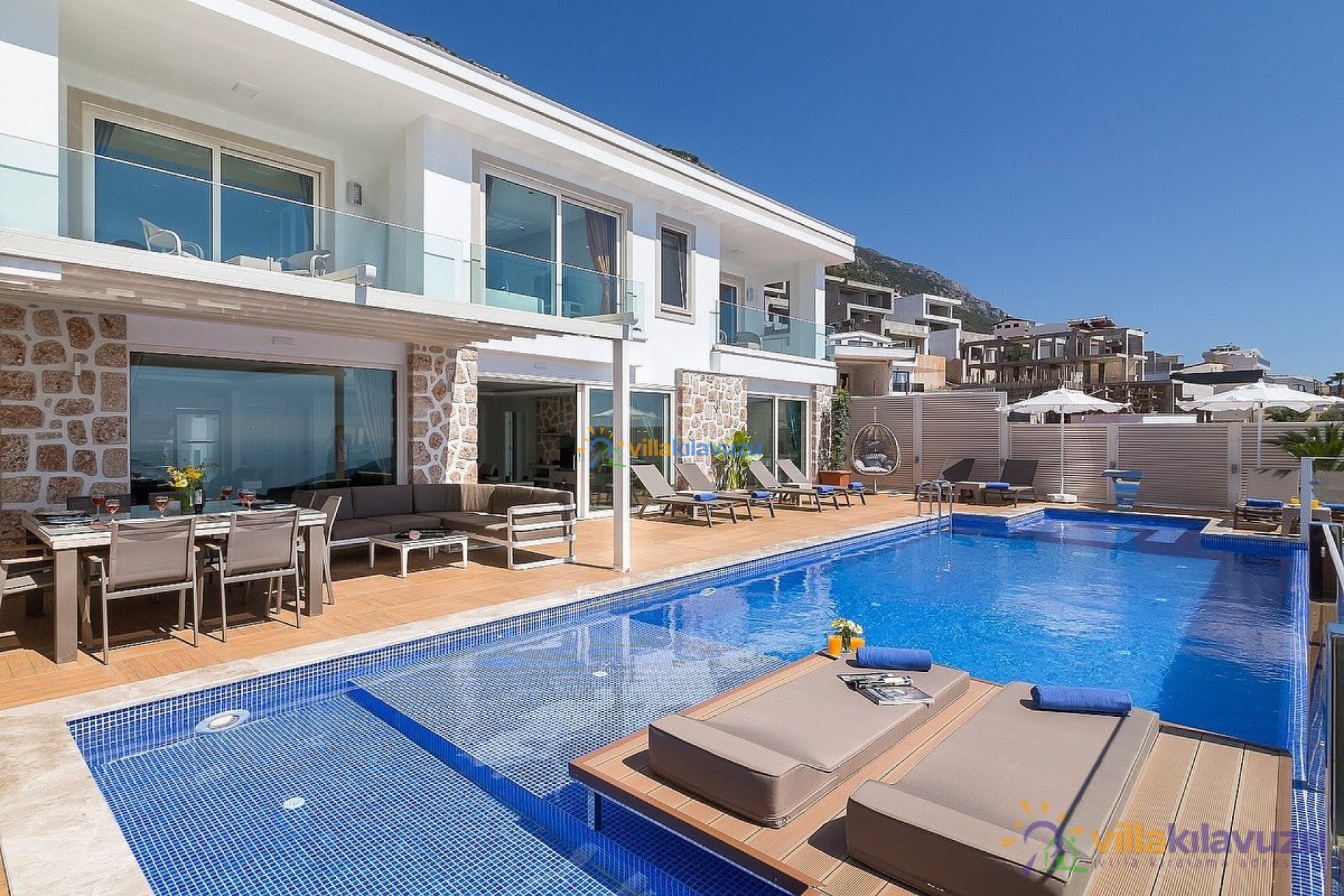 villakilavuzu-kiralik-yazlik-villa-la-mer-azu-(2)_451.jpg