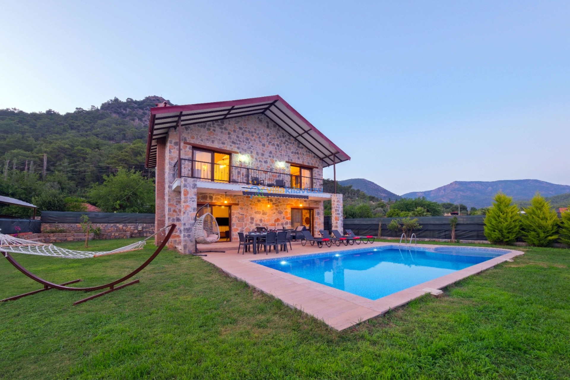villakilavuzu-villa-ada-inlice-16_98.jpg