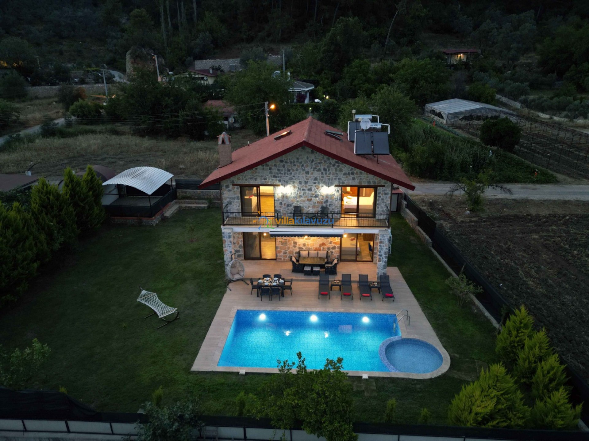 villakilavuzu-villa-ada-inlice-33_792.jpg