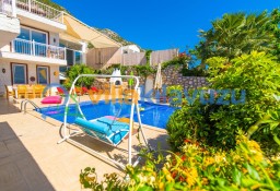 Kaş Muhafazakar Kiralık Villalar | Villa Kılavuzu: Mahremiyet ve Konforun Zirvesi