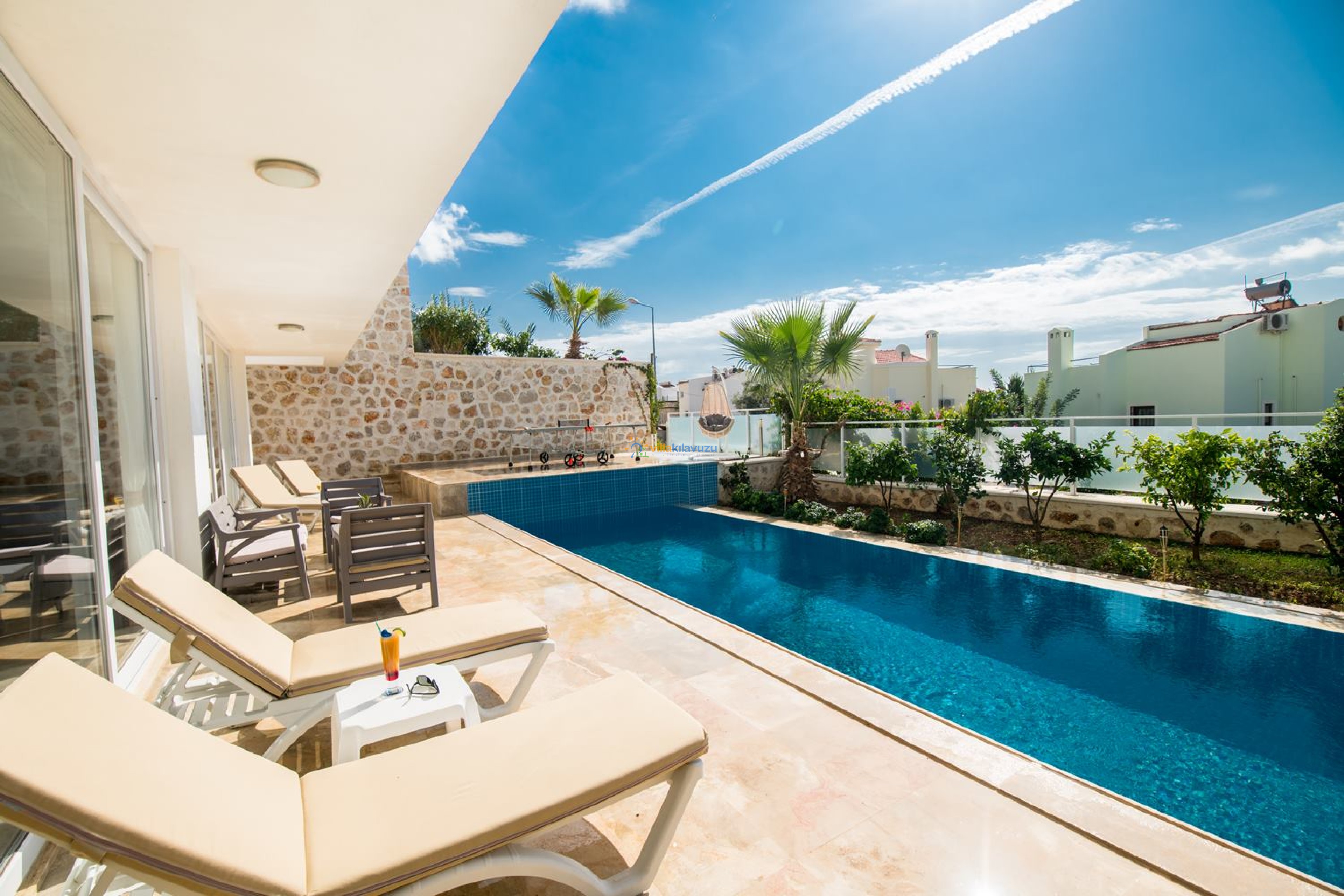 villa-kilavuzu-kiralik-villa-lumiere-1-1-28_504.jpg