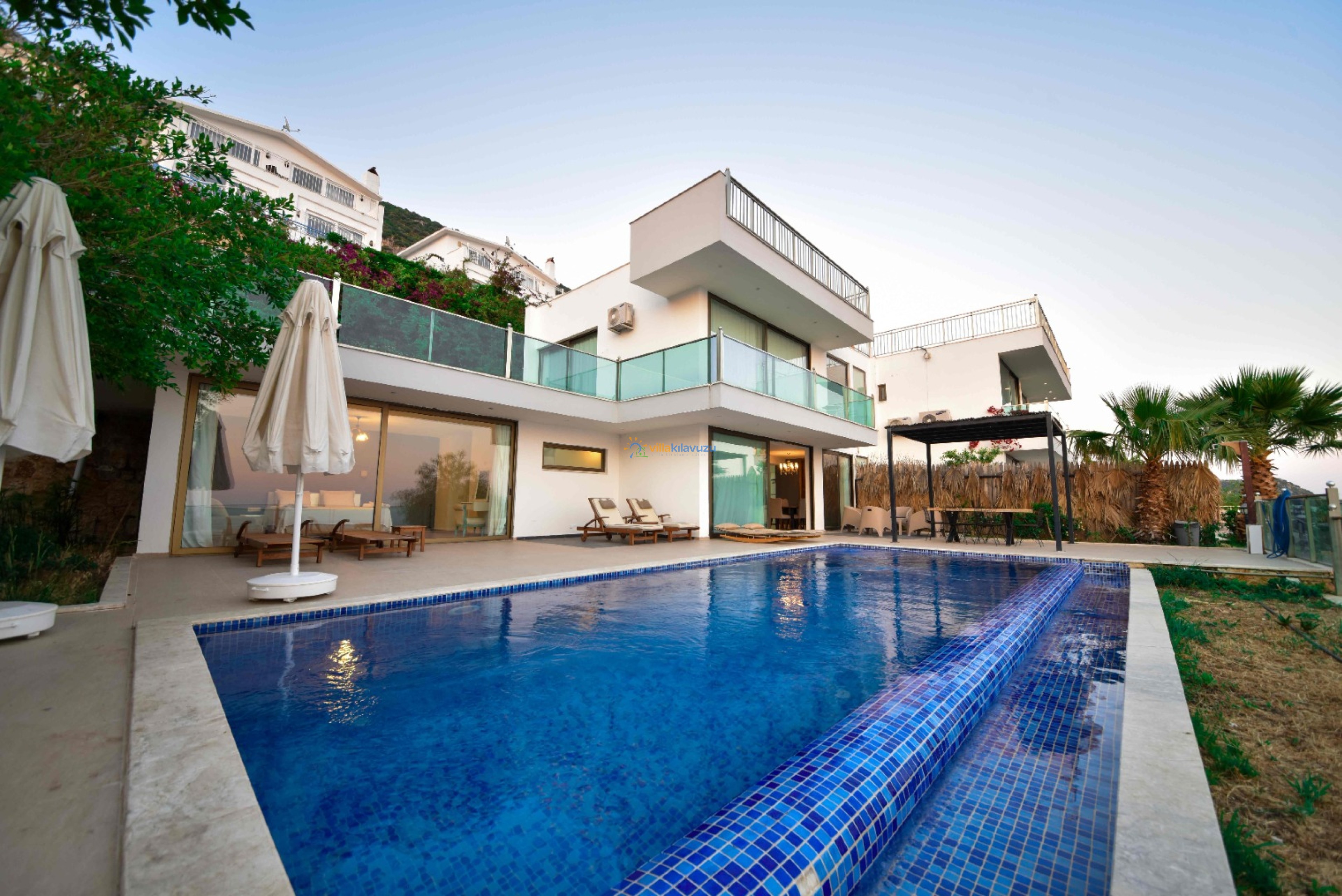 villa-kilavuzu-villa-sunshine-17_999.jpg