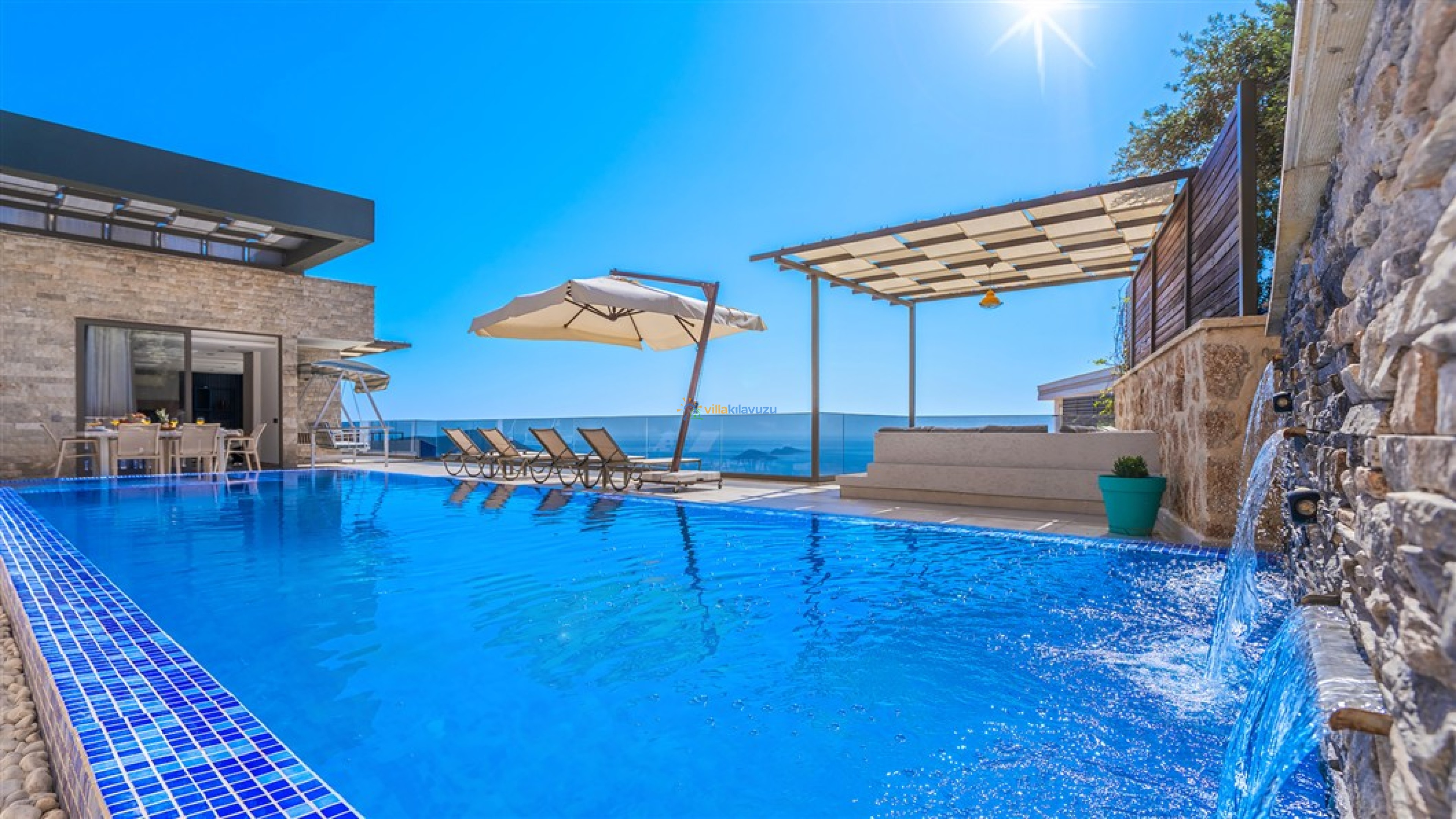 villa-mecan-blu-1_609.jpg