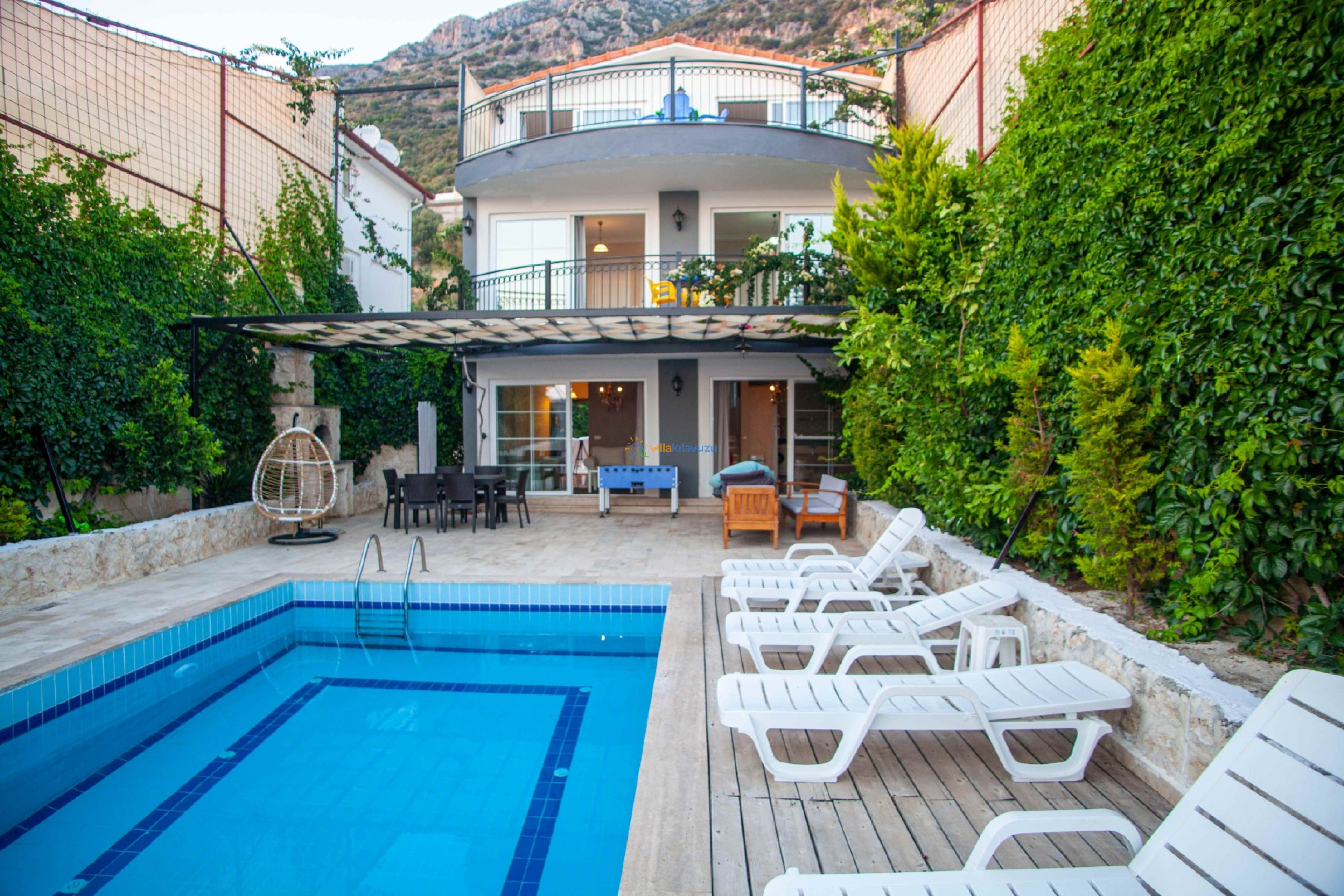 Villa Zümrüt 4 Village