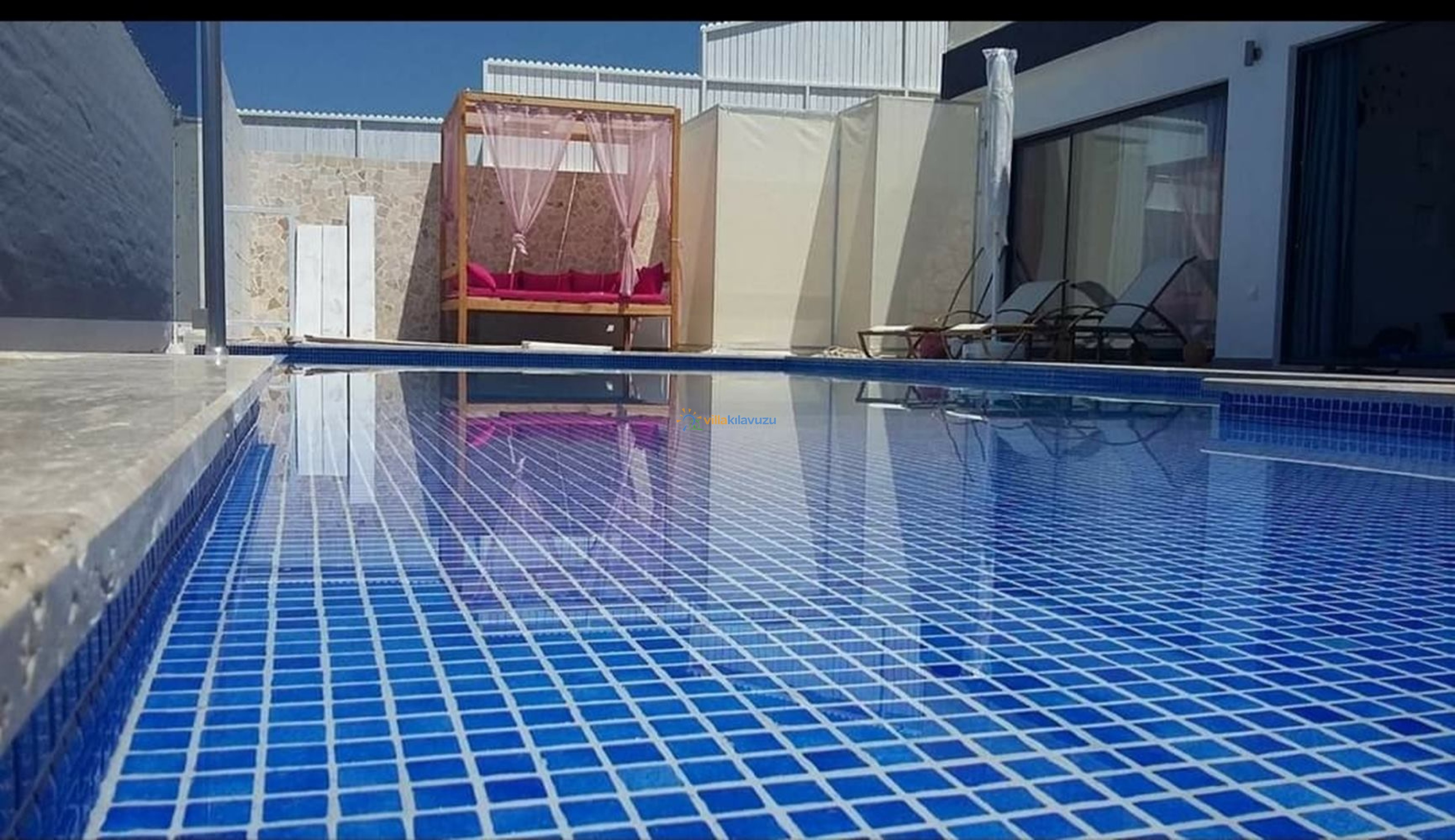 villakilavuzu-kiralik-villa-burcum-1-17_199.jpeg