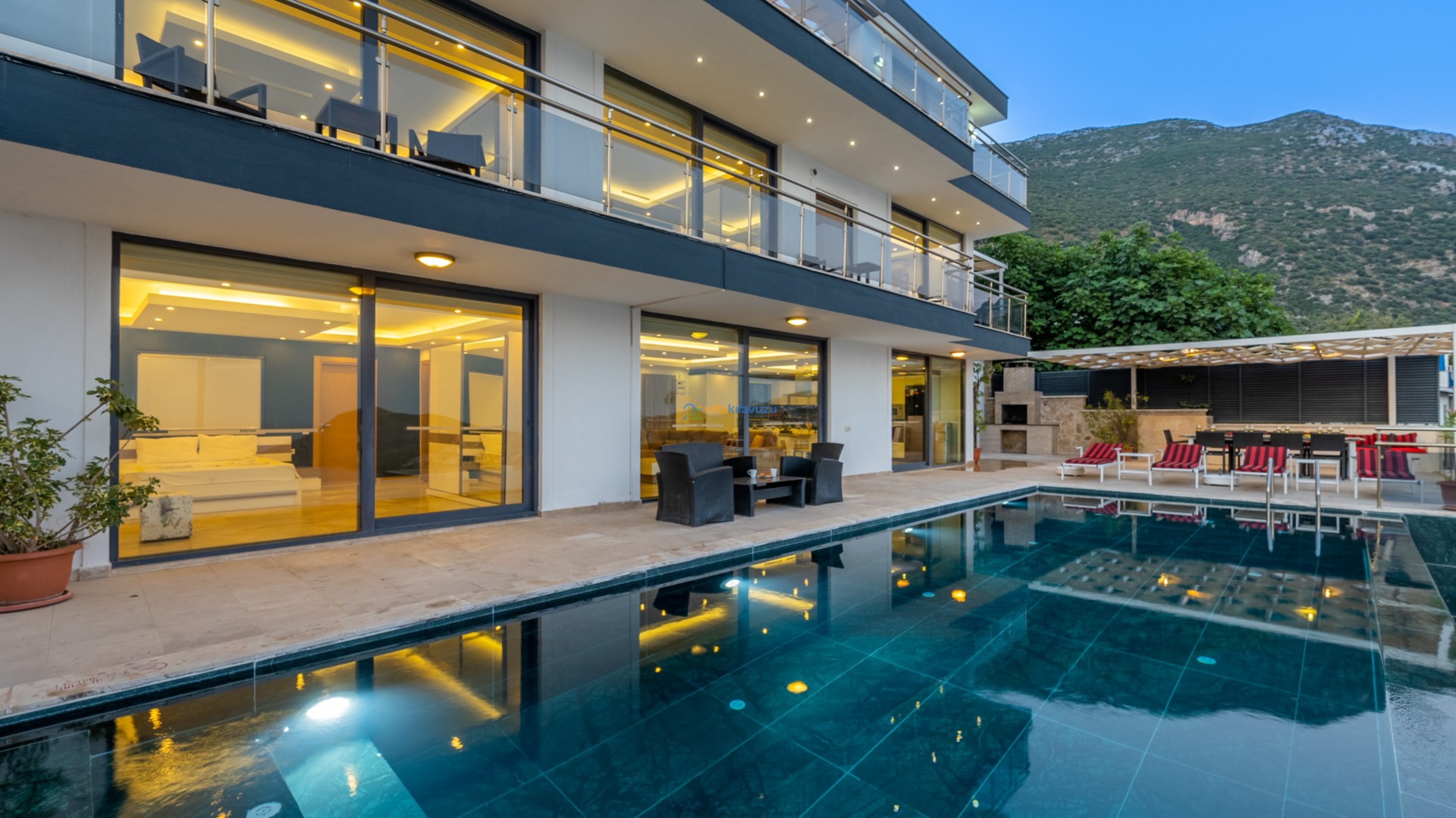 villakilavuzu-kiralik-villa-elit-1-50_374.jpg