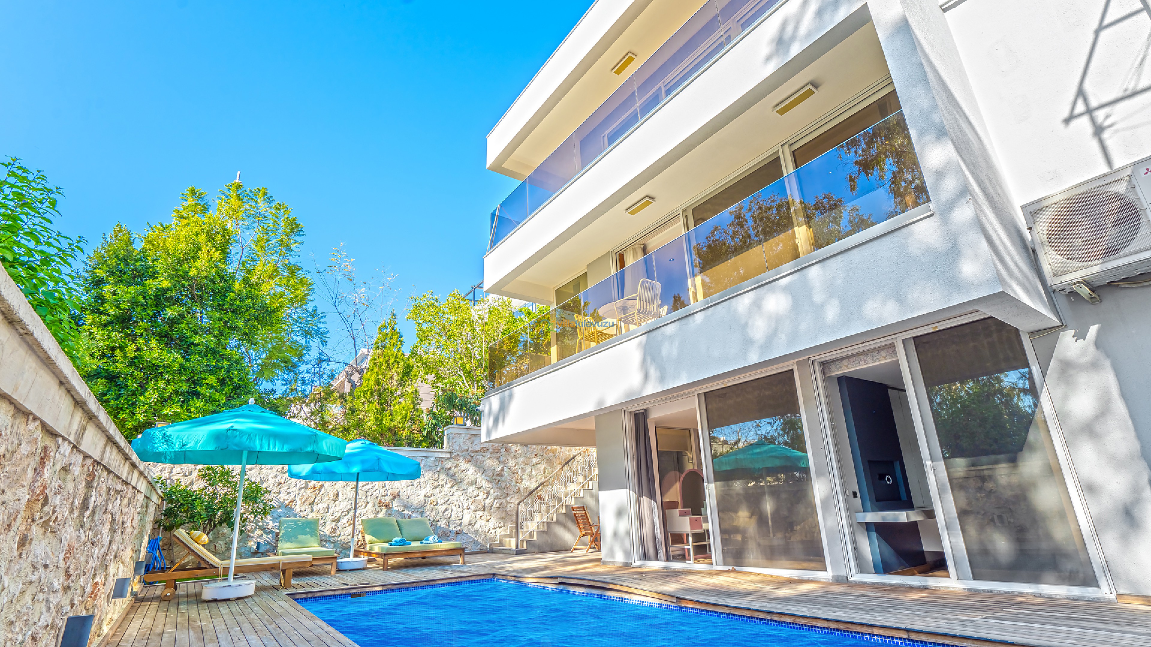 villakilavuzu-villa-alp-1_917.jpg