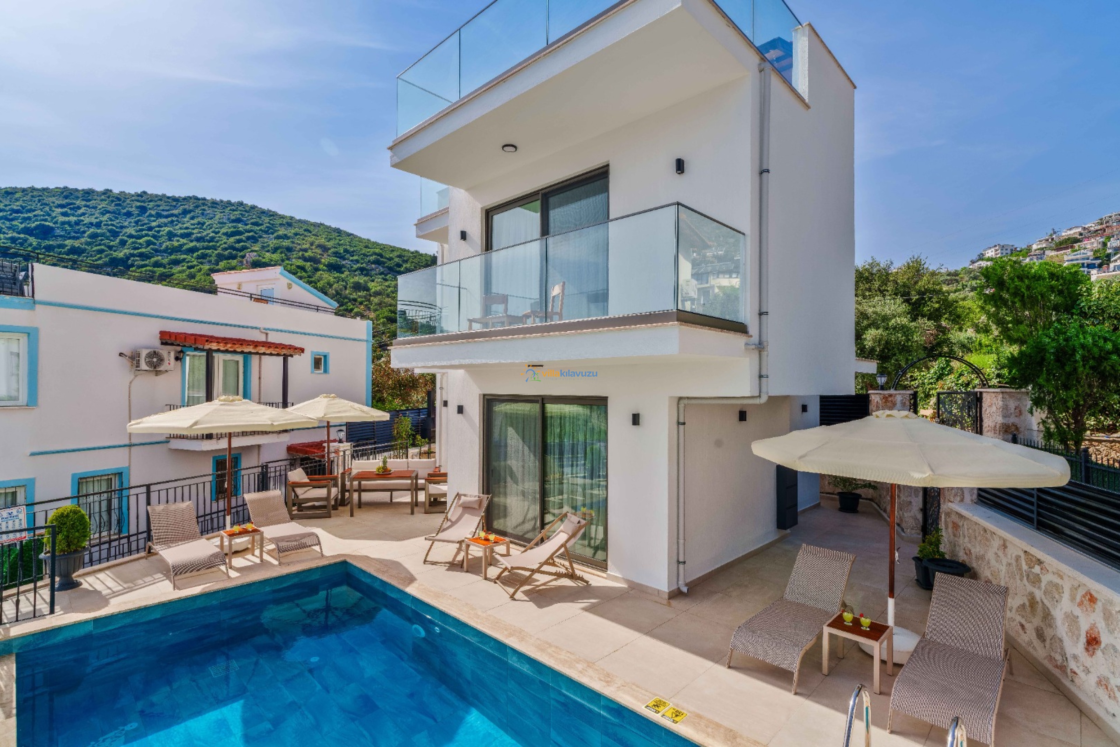 villakilavuzu-villa-laren-54_657.jpg