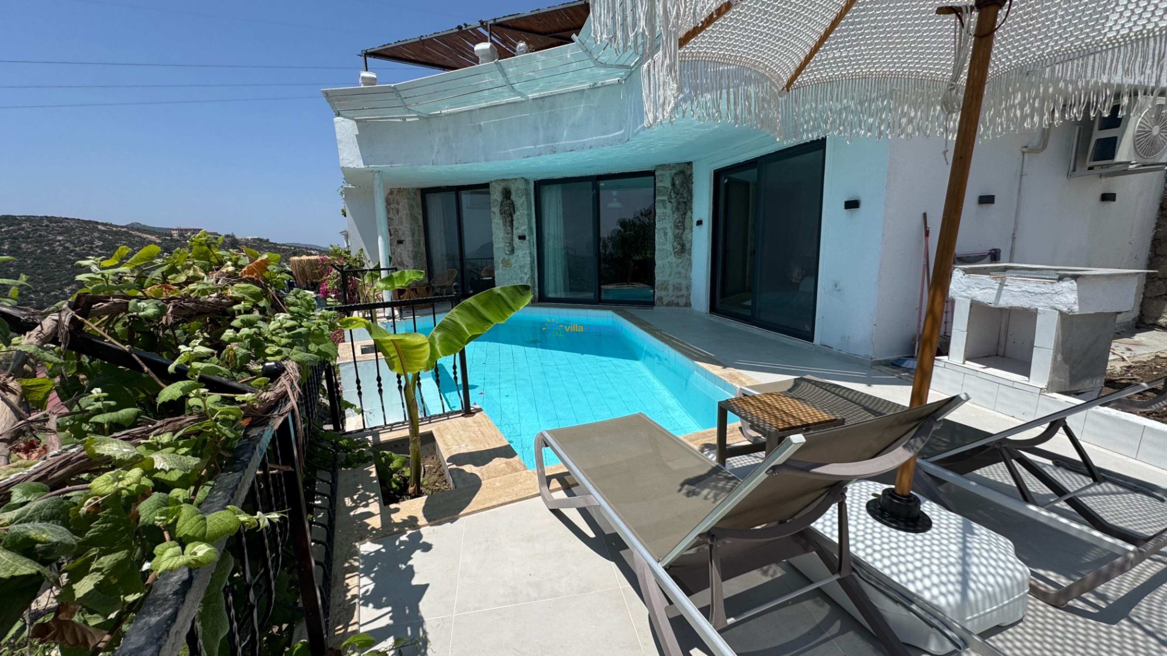 villakilavuzu-villa-phuket-2_768.jpg
